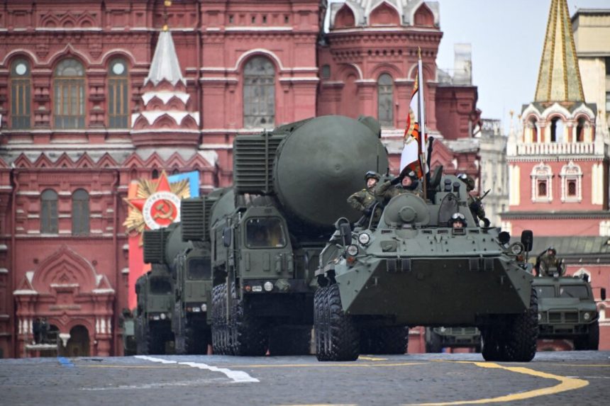 chinese-companies-part-of-russia’s-arms-supply-network,-zelenskyy-tells-nato