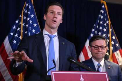 house-republican-introduces-bill-to-increase-penalties-for-spies-working-for-us-adversaries