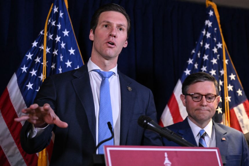 house-republican-introduces-bill-to-increase-penalties-for-spies-working-for-us-adversaries