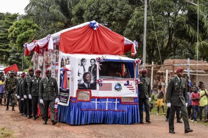day-in-photos:-liberian-president’s-funeral,-plane-crash-in-chartres,-and-nigerian-teachers’-strike