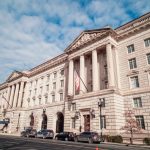 us-economy-shrank-0.5-percent-in-first-quarter-on-tariff-linked-import-spike,-sluggish-spending