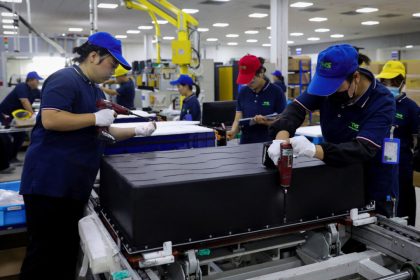 china’s-industrial-profit-plunged-in-may-amid-weak-demand,-us-tariffs