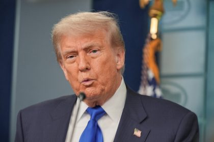 federal-reserve-‘should-be-ashamed’-for-not-lowering-interest-rates,-trump-says