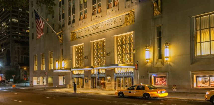 the-waldorf-astoria:-what-the-history-of-this-legendary-hotel-says-about-today’s-crisis-of-the-american-establishment