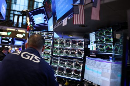 what-happens-to-the-stock-market-in-times-of-war?