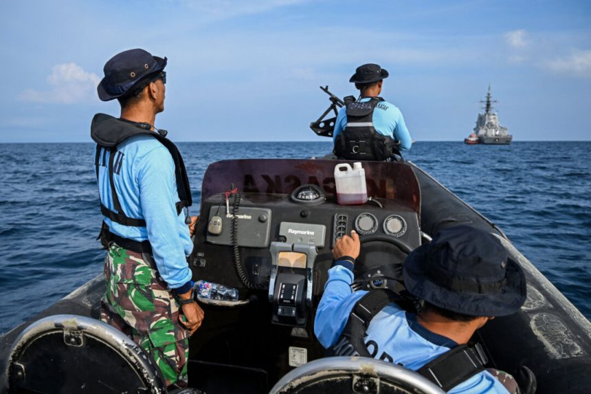 ferry-sinks-near-bali-with-dozens-missing,-no-australians-aboard,-officials-say