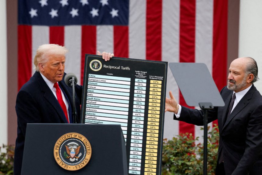 trump’s-tariffs-could-cost-midsize-us-firms-$82-billion,-jpmorgan-says