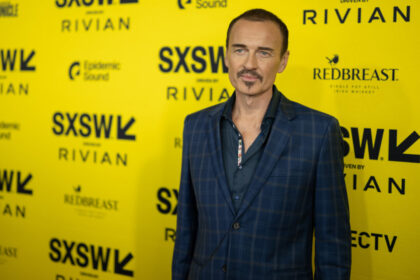 australian-actor-julian-mcmahon-dies,-aged-56