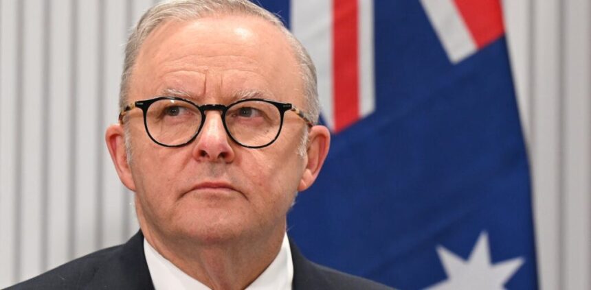 view-from-the-hill:-albanese’s-curtin-speech-becomes-latest-political-football-in-debate-over-us-relationship