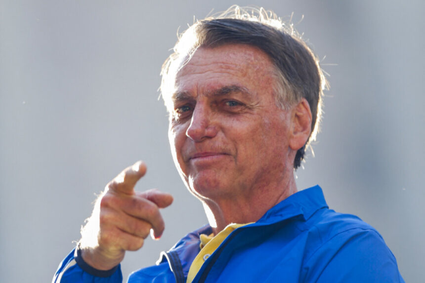 trump-calls-brazil’s-bolsonaro-trial-a-‘witch-hunt’