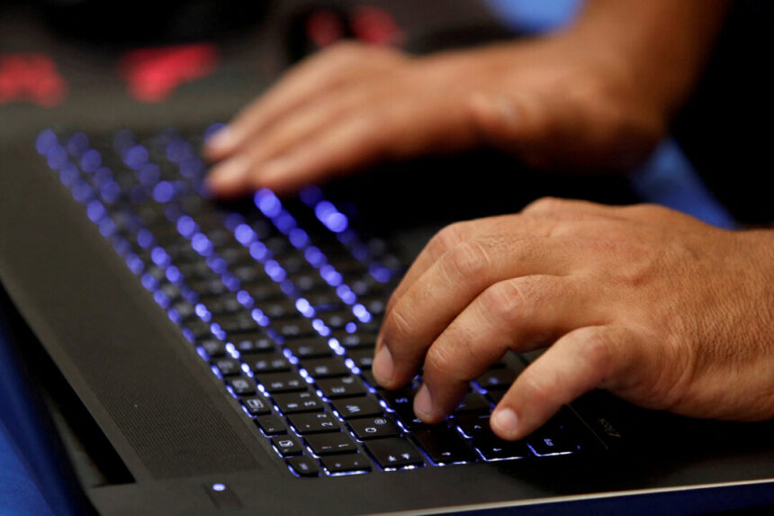 italian-police-arrest-chinese-man-wanted-by-fbi-for-cyber-espionage
