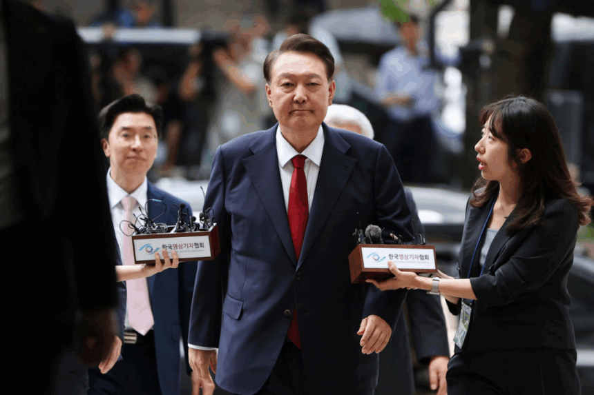 south-korean-court-approves-new-arrest-of-former-president-yoon-over-martial-law-decree