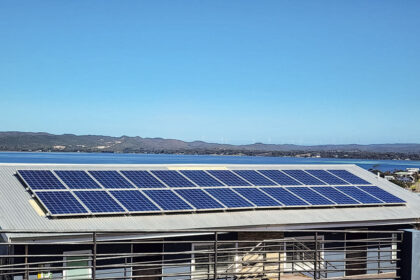 solar-farms-may-be-forced-to-cut-output-due-to-grid-constraints,-aemo-warns