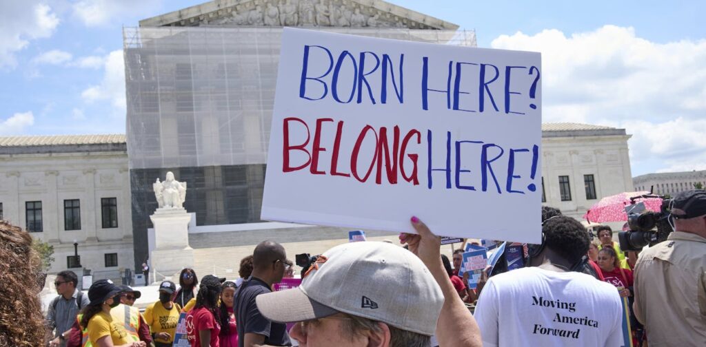 how-citizenship-chaos-was-averted,-for-now,-by-a-class-action-injunction-against-trump’s-birthright-citizenship-order