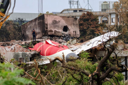fuel-to-air-india-plane-was-cut-off-before-fatal-crash:-preliminary-report