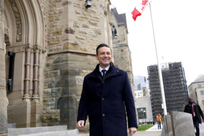 poilievre-says-ottawa-riding-lost-because-he-was-‘honest’-about-cutting-public-sector-jobs