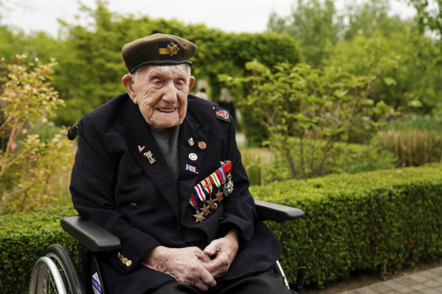 uk’s-oldest-wwii-veteran,-donald-rose,-dies-at-110