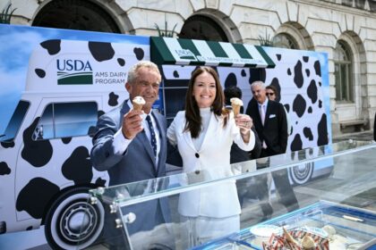 ice-cream-companies-vow-to-remove-synthetic-colors