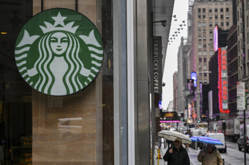 starbucks-asks-corporate-employees-to-return-to-office-4-days-a-week-by-october