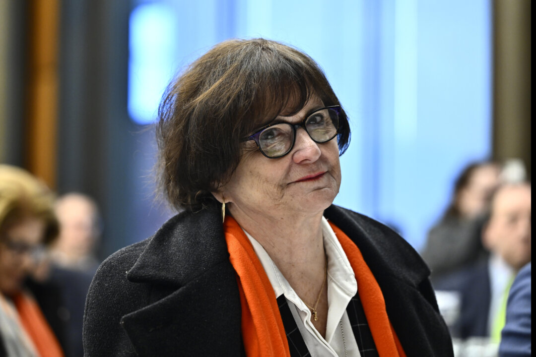 canada’s-envoy-for-combatting-antisemitism-deborah-lyons-leaving-post-early canada’s-envoy-for-combatting-antisemitism-deborah-lyons-leaving-post-early