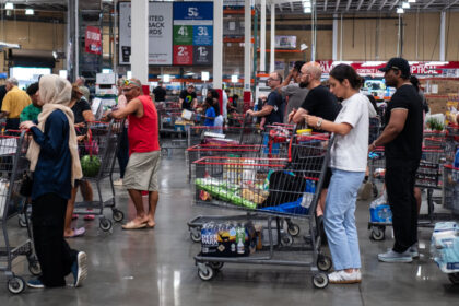 us-retail-sales-show-june-rebound-as-consumers-shrug-off-tariffs