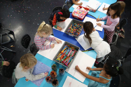 new-zealand-to-phase-out-open-plan-classrooms