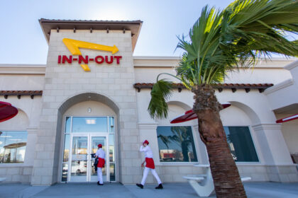 in-n-out-burger-owner-latest-ceo-to-leave-california:-‘it’s-tough-here’