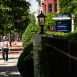 us-home-price-hit-record-high-in-june-at-$435,300