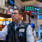 wall-street-review:-s&p-500-and-nasdaq-log-longest-record-streak-in-a-year