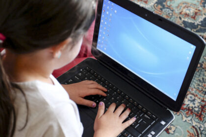 britons-flock-to-vpns-to-dodge-new-age-verification-checks-online
