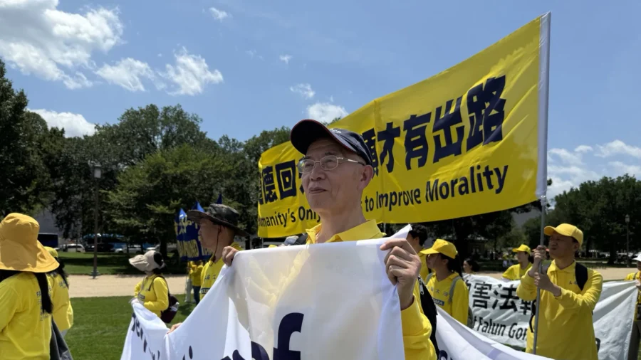 chinese-asylum-seeker-urges-us-to-pass-falun-gong-protection-act