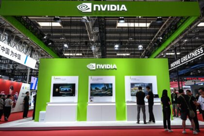 national-security-experts-urge-lutnick-to-stop-sales-of-nvidia-ai-chips-to-china