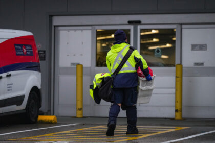 unionized-canada-post-workers-say-no-to-latest-offer-in-contract-standoff