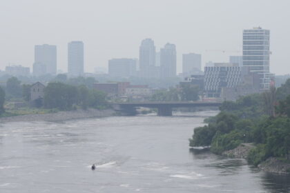 forecasters-predict-prairie-wildfire-smoke-could-cause-hazy-skies-across-canada