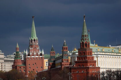 kremlin-responds-to-trump’s-submarine-move,-urges-caution-on-nuclear-rhetoric