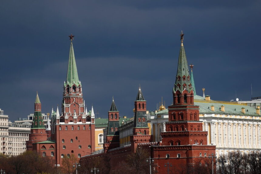 kremlin-responds-to-trump’s-submarine-move,-urges-caution-on-nuclear-rhetoric