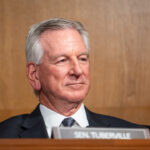 senator-introduces-legislation-to-ban-us-visas-for-chinese,-iranian-students