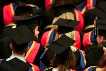 chinese-academic-repression-distorts-the-uk’s-china-studies,-survey-finds