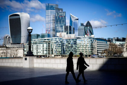 london’s-wealthy-continue-to-flee-as-taxes-target-uber-rich