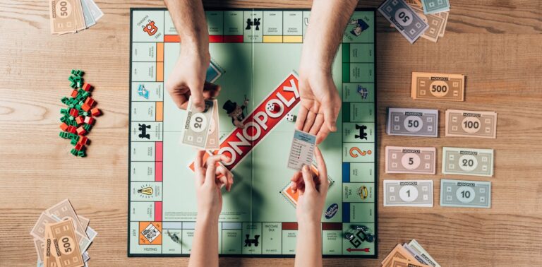 monopoly,-catan-and-learning-through-play:-how-board-games-can-teach-us-starkly-different-economic-models