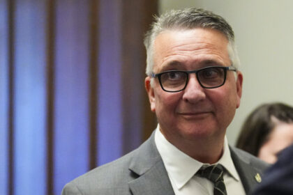 federal-ministers-meet-with-canola-lobby-to-discuss-new-china-tariffs