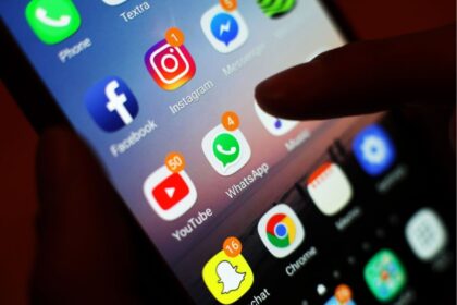 3-in-4-aussies-aged-18–40-struggling-to-switch-off-their-phones