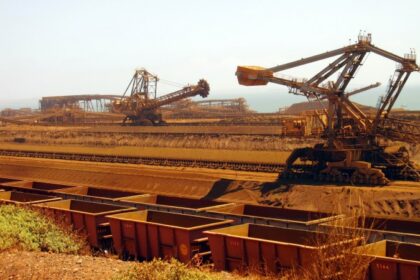 australia-has-minerals-and-miners,-but-can-it-loosen-china’s-grip-on-rare-earths?