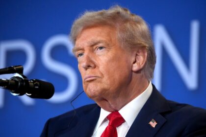 zelenskyy-arrives-in-washington-for-talks-with-trump;-european-leaders-to-join