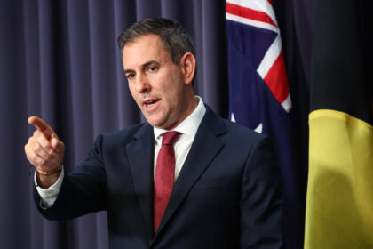 treasurer-called-on-to-treat-environment-as-economic-asset,-strengthen-nature-laws