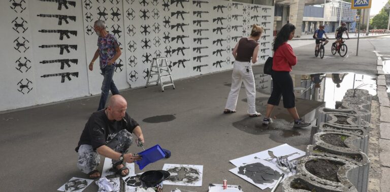 kharkiv:-what-i-saw-in-ukraine’s-‘unbreakable’-eastern-capital