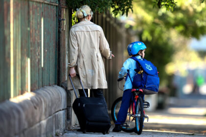 labor-pledges-$2-billion-program-to-target-surge-of-aussie-children-on-ndis