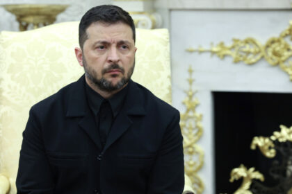 ukraine’s-zelenskyy-speaks-to-press-after-white-house-meeting-on-russia-ukraine-war