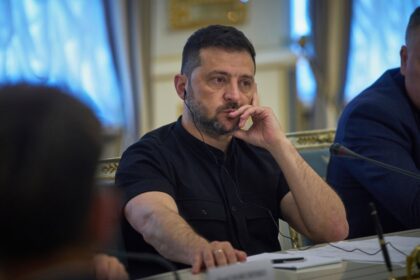 ukraine-allows-men-below-draft-age-to-go-abroad