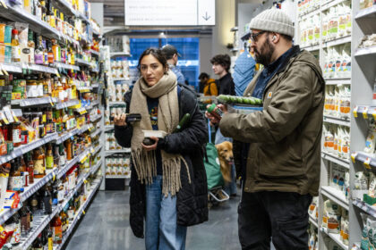 why-amazon-won’t-give-up-on-grocery